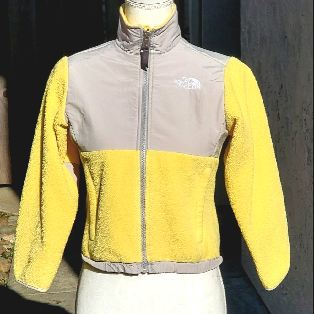 Girls Northface fleece zip up jacket